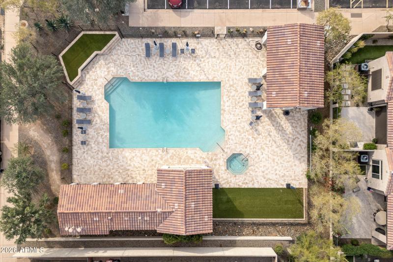 Community Pool & Spa