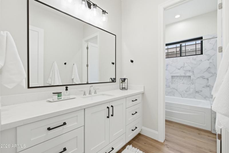 6b guest bathroom