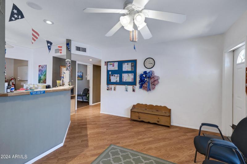 923 N Country Club Dr-7