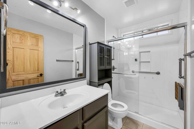 7245 S 41st Dr-27 (1)