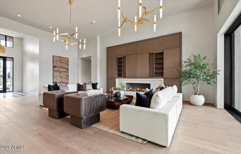 013-9790 N 56th St 03