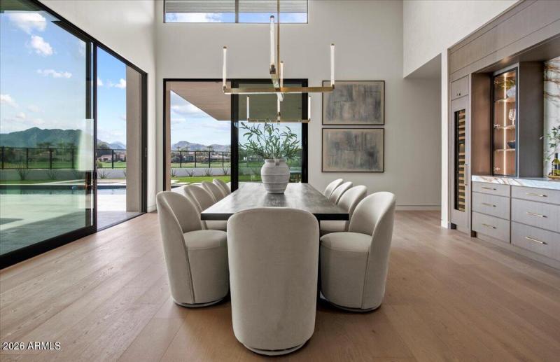 053-9790 N 56th St 34