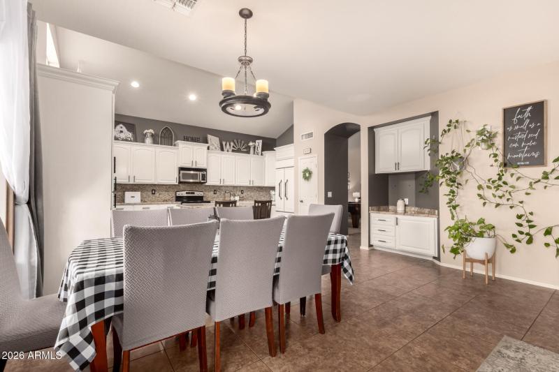 23 - Meadowbrook 12346