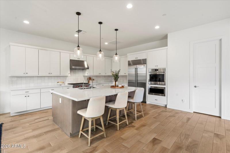 Oversized Kitchen Island