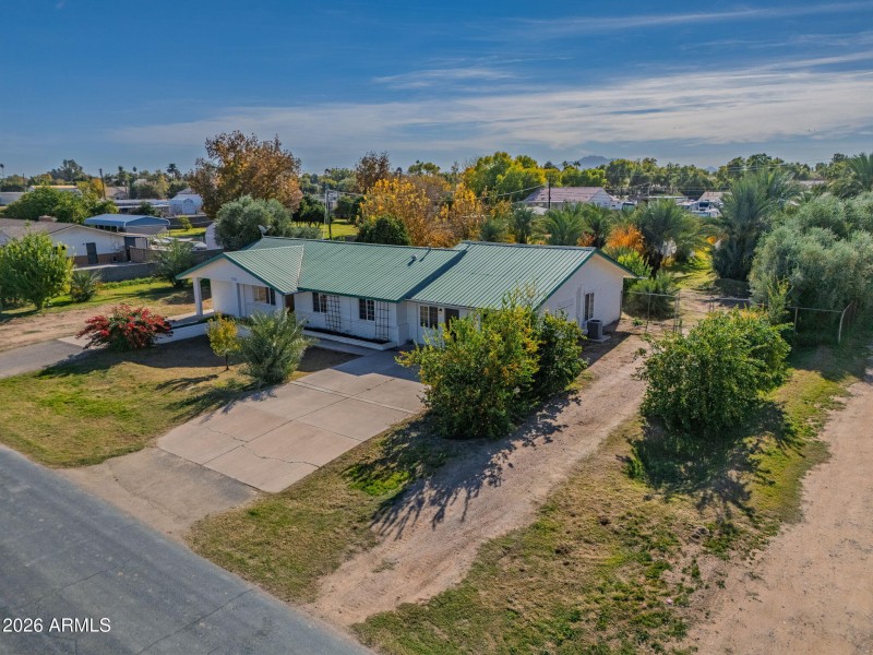 4-web-or-mls-13839 E Morgan Drvie - Main