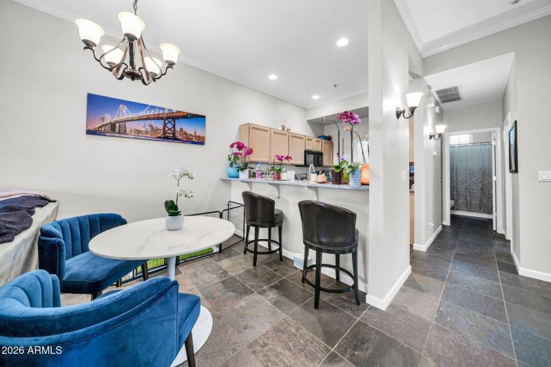 8270 N Hayden Rd 2052-11