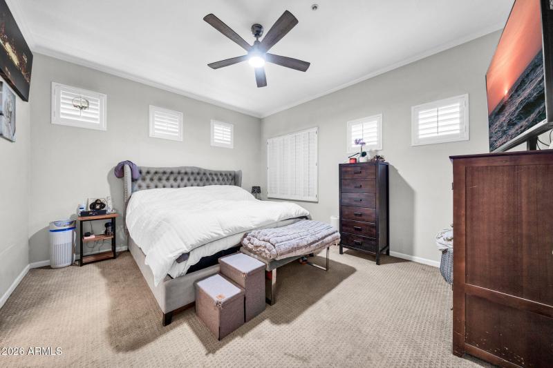 8270 N Hayden Rd 2052-18