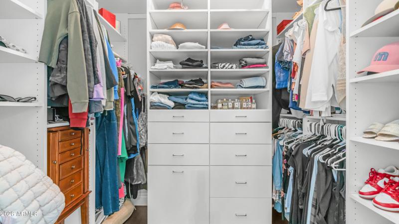 2731 E Capricorn Pl (5)