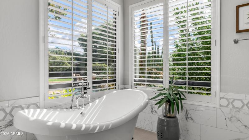 2731 E Capricorn Pl (9)