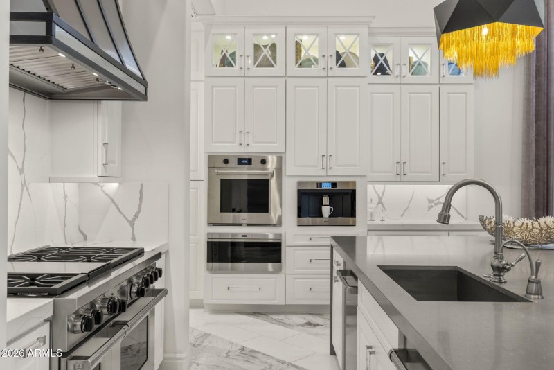 14-web-or-mls-13917-n-prospect-trl