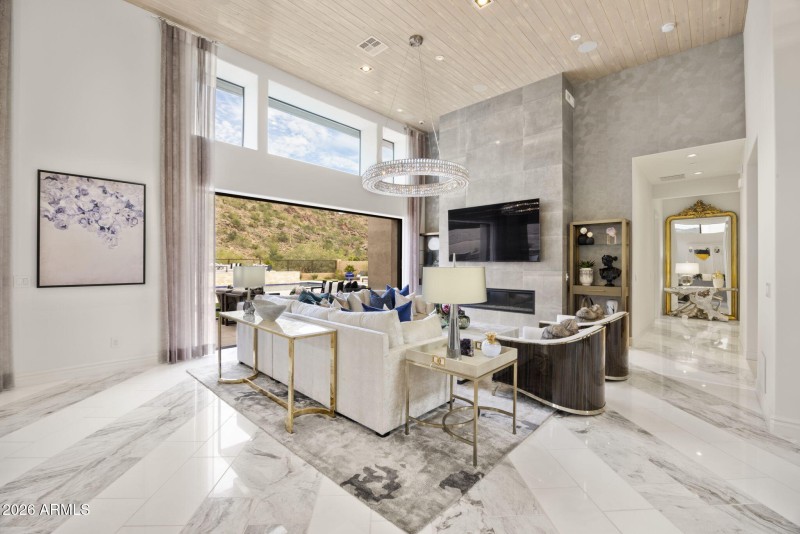 21-web-or-mls-13917-n-prospect-trl