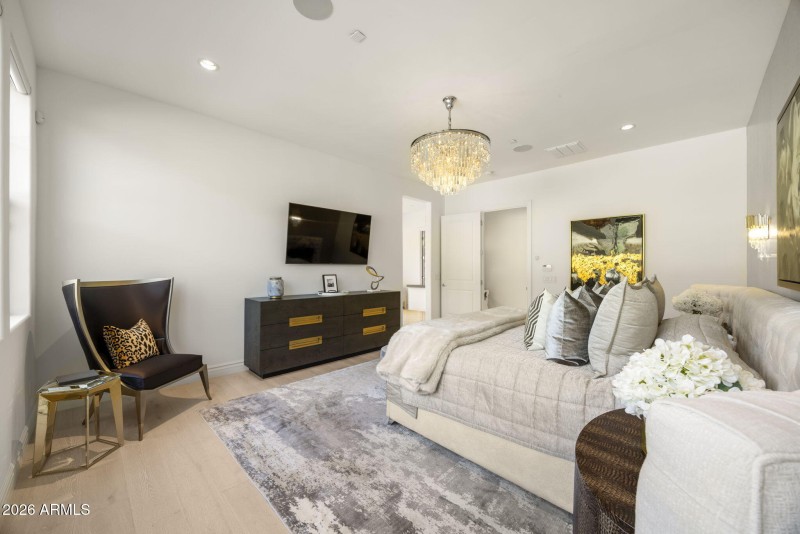 30-web-or-mls-13917-n-prospect-trl