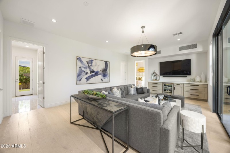 40-web-or-mls-13917-n-prospect-trl