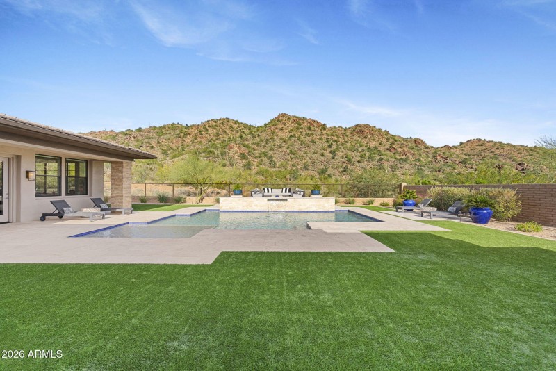 55-web-or-mls-13917-n-prospect-trl