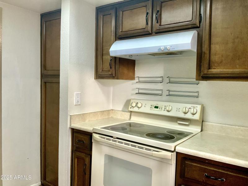 Kitchen with All Appliances