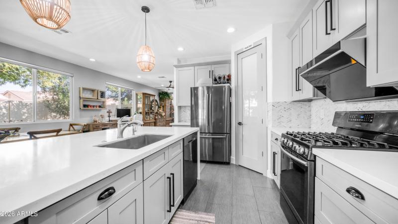 25084 N 68th Ave (20)