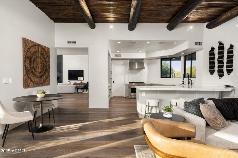 27-37661 N 94th St (27 of 79)