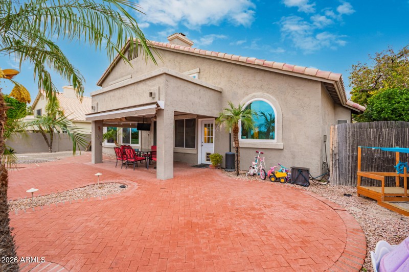 LAKE & GOLF COURSE LOT