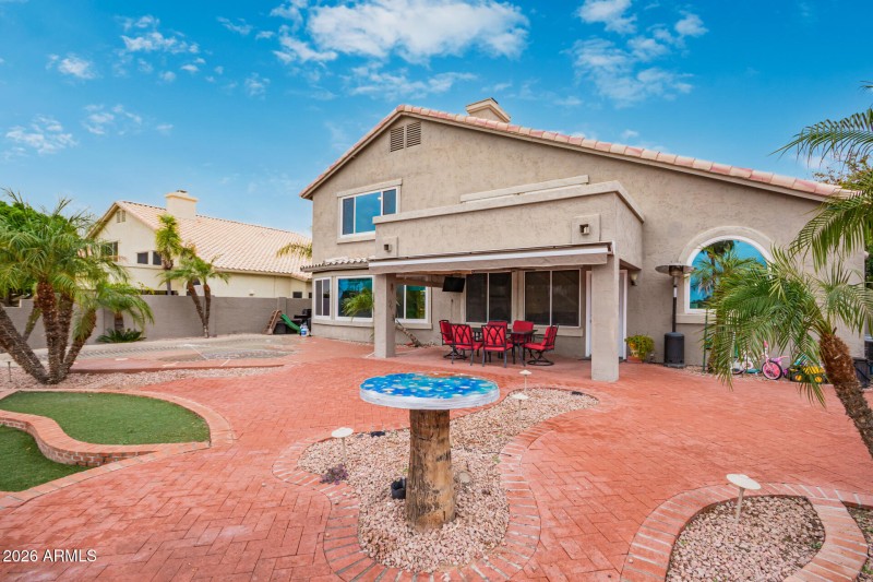 LAKE & GOLF COURSE LOT