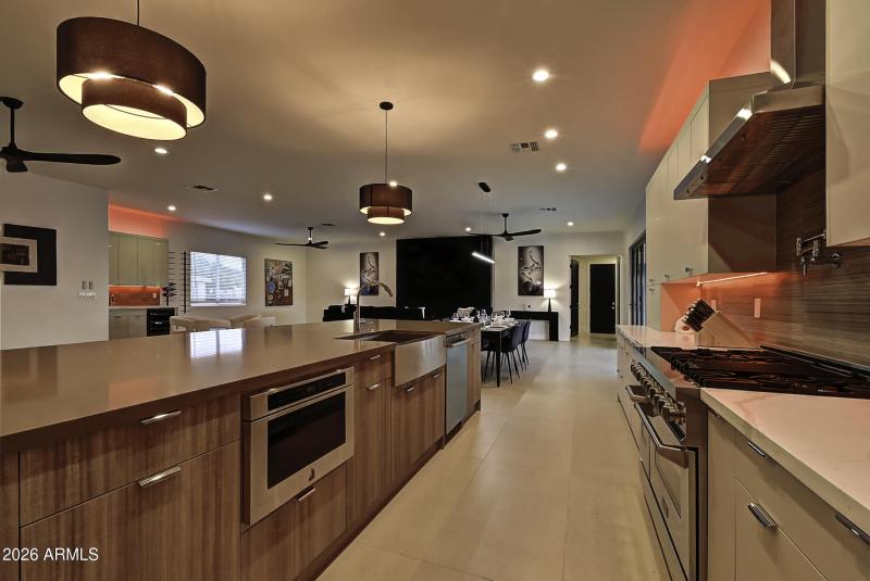 6401 E Larkspur Dr Shoot 2 (8)