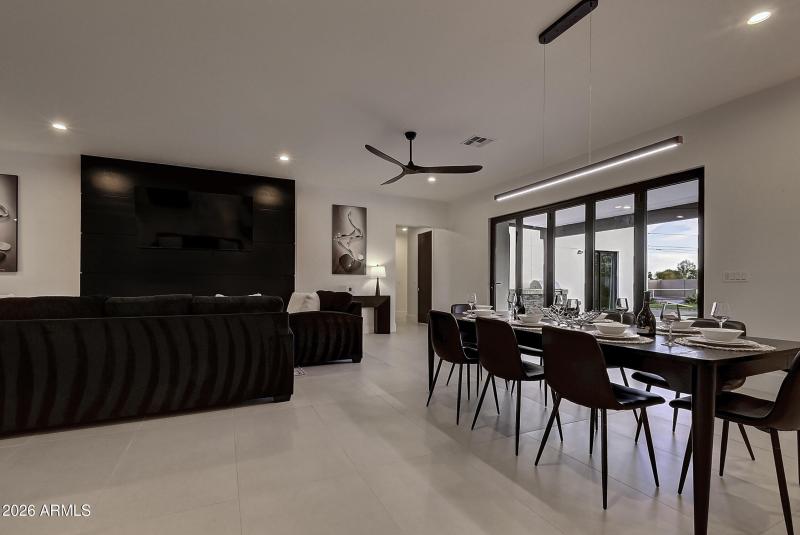 6401 E Larkspur Dr Shoot 2 (11)