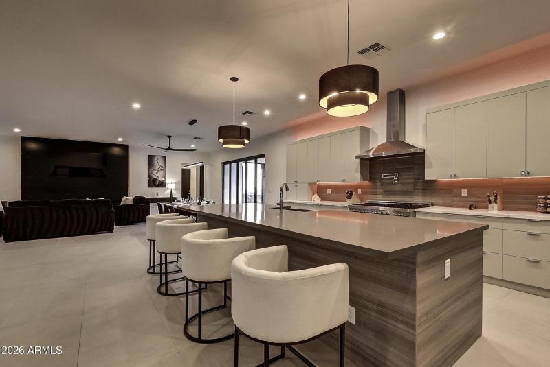 6401 E Larkspur Dr Shoot 2 (15)