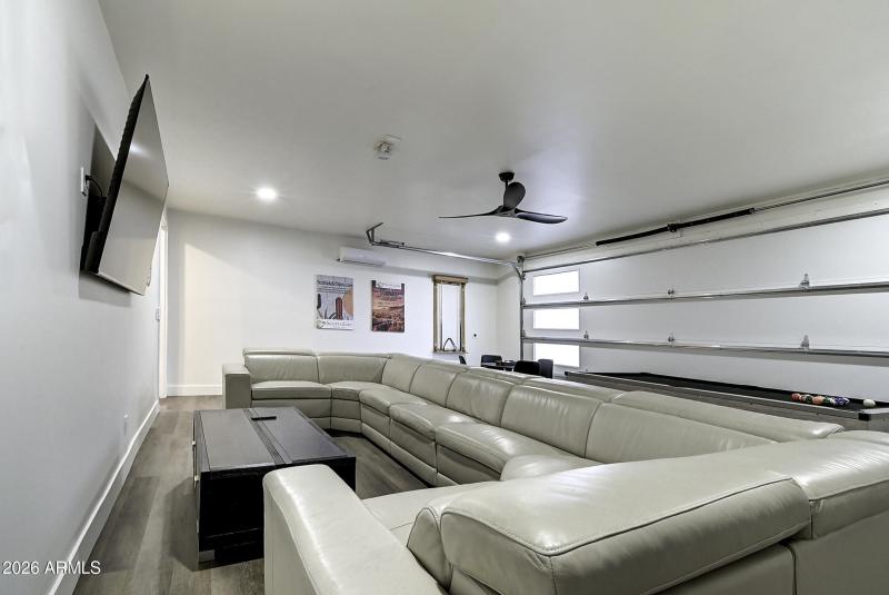 6401 E Larkspur Dr Shoot 2 (31)