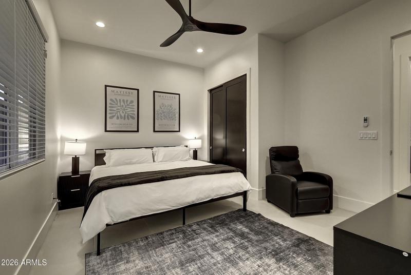 6401 E Larkspur Dr Shoot 2 (47)