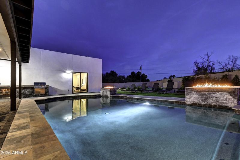 6401 E Larkspur Dr Shoot 2 (72)