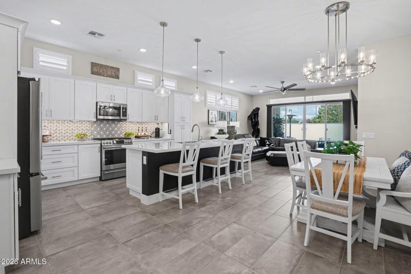 3-web-or-mls-Untitled-05