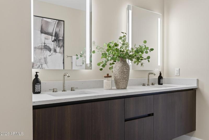 58_19355_N_73rd_Way58_mls