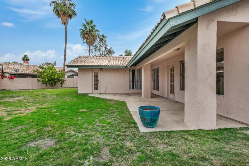 Huge lot wraps around the house