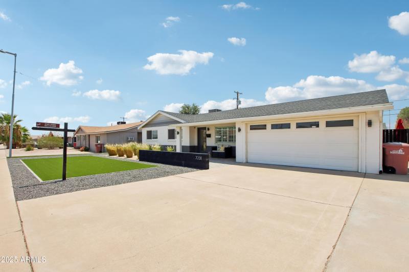 1-print-E Latham St-S1507-001