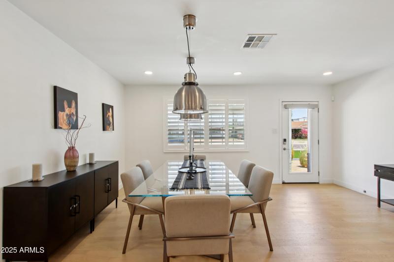 8-print-E Latham St-S1507-008