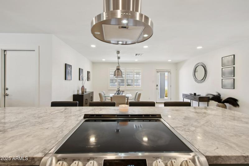 15-print-E Latham St-S1507-015