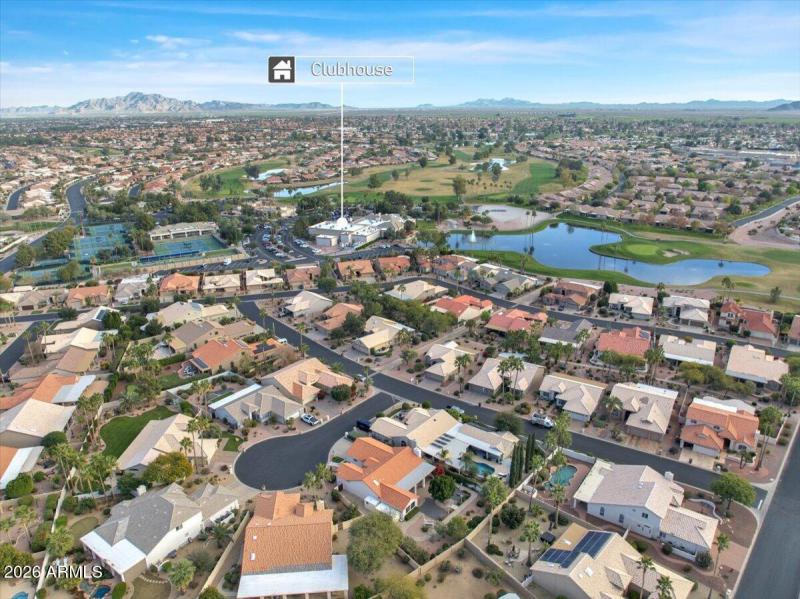 Proximity to Club House