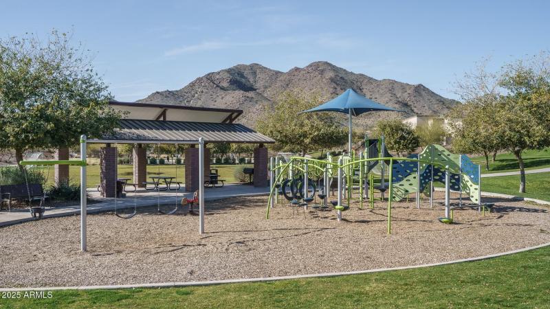 sienna-hills-park-playground-william-rya