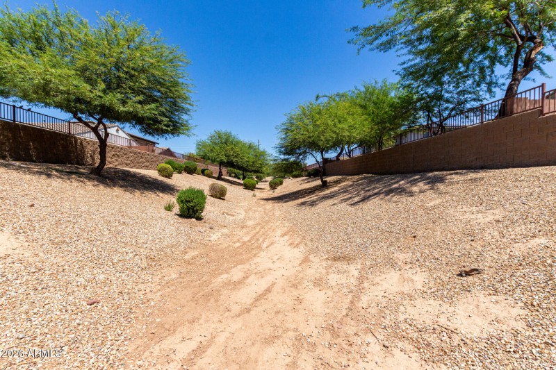 Inez Water Retention 2