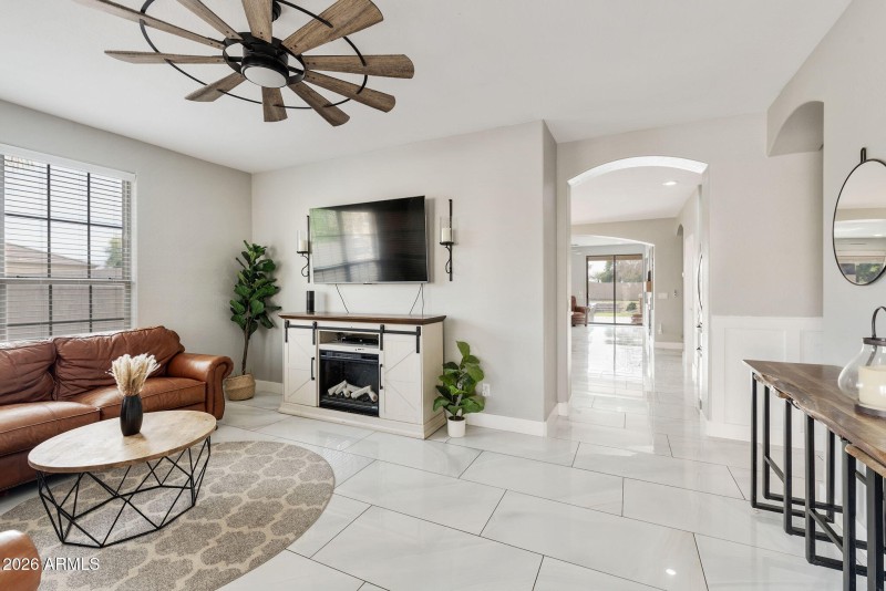 53-web-or-mls-dlb_2748-dlb_2752