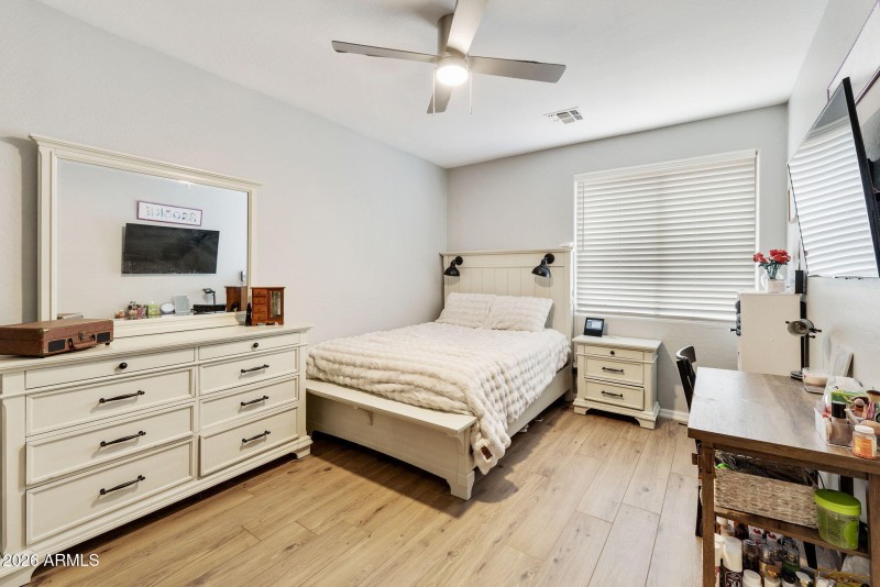 56-web-or-mls-dlb_2763-dlb_2767