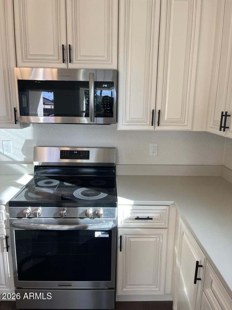 823133EC-3733-4F1A-A355-9585D93D5FA3_1_1