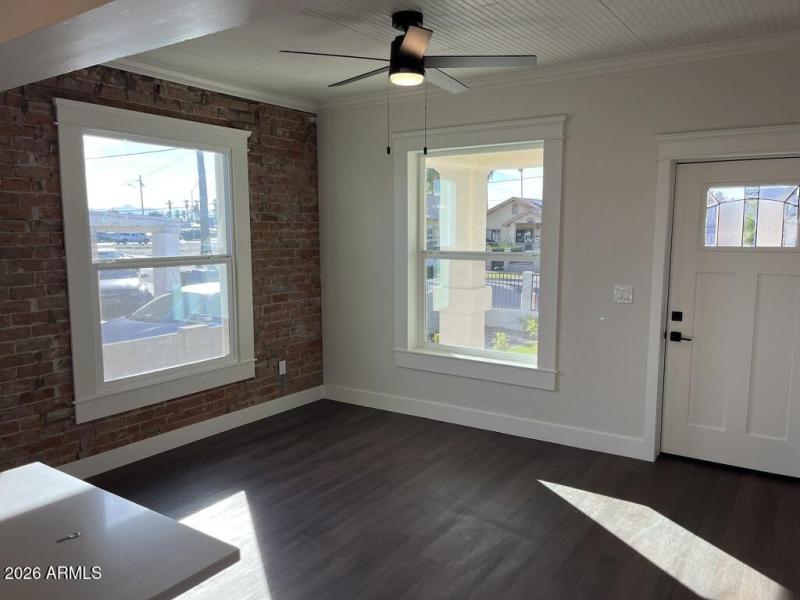 E3B44473-8D6A-4C72-BDCA-E8468A8A65B2_1_1