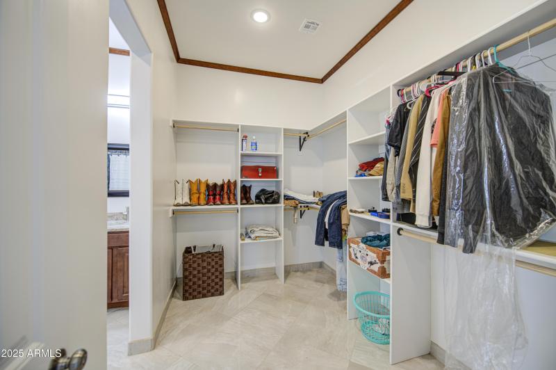 Primary Bed Closet