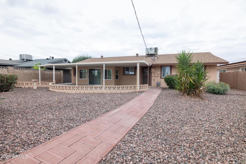 10229 W Desert Hills Dr. Sun City, AZ 85