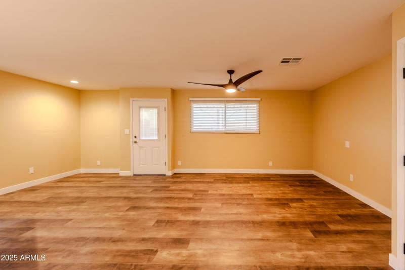 10201 -N-99th ave #165-NIC_5145-HDR