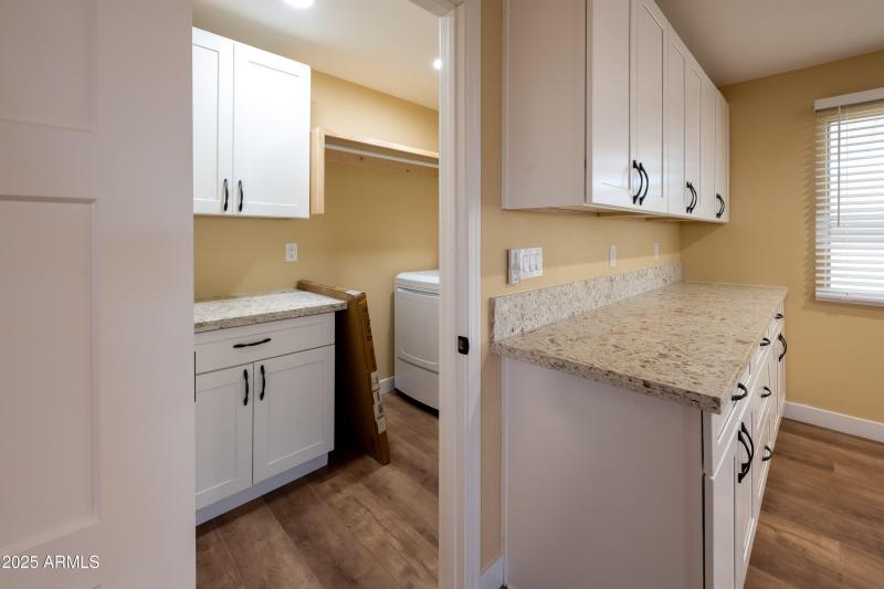 10201 -N-99th ave #165-NIC_5154