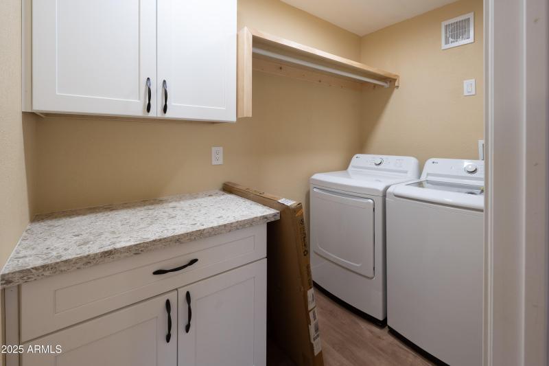 10201 -N-99th ave #165-NIC_5156