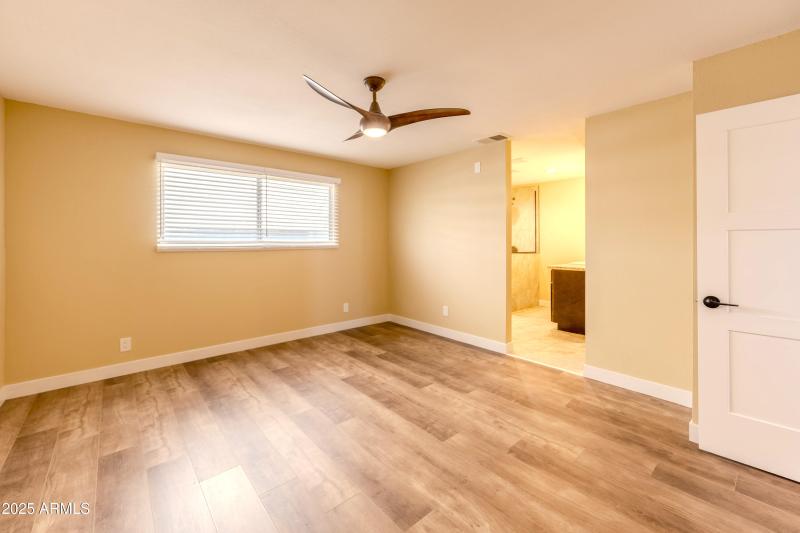 10201 -N-99th ave #165-NIC_5180-HDR