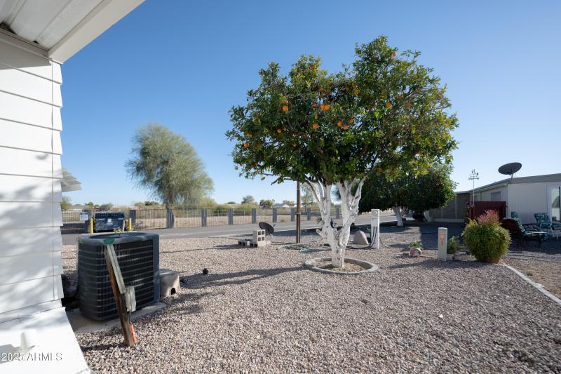 10201 -N-99th ave #165-NIC_5343