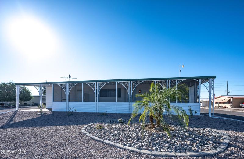 10201 -N-99th ave #165-NIC_5395